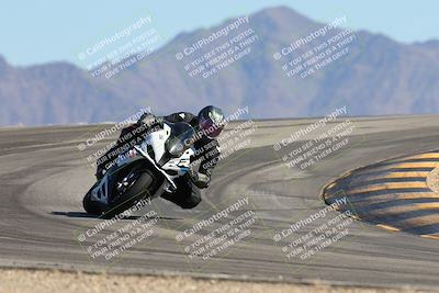 media/Oct-21-2024-Moto Forza (Mon) [[0d67646773]]/A Group/Session 4 (Turn 12)/